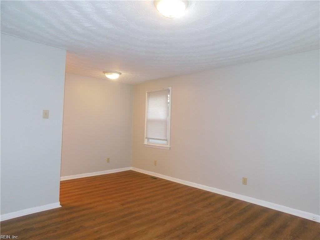 500 Mooney Rd - Photo 5 of 6