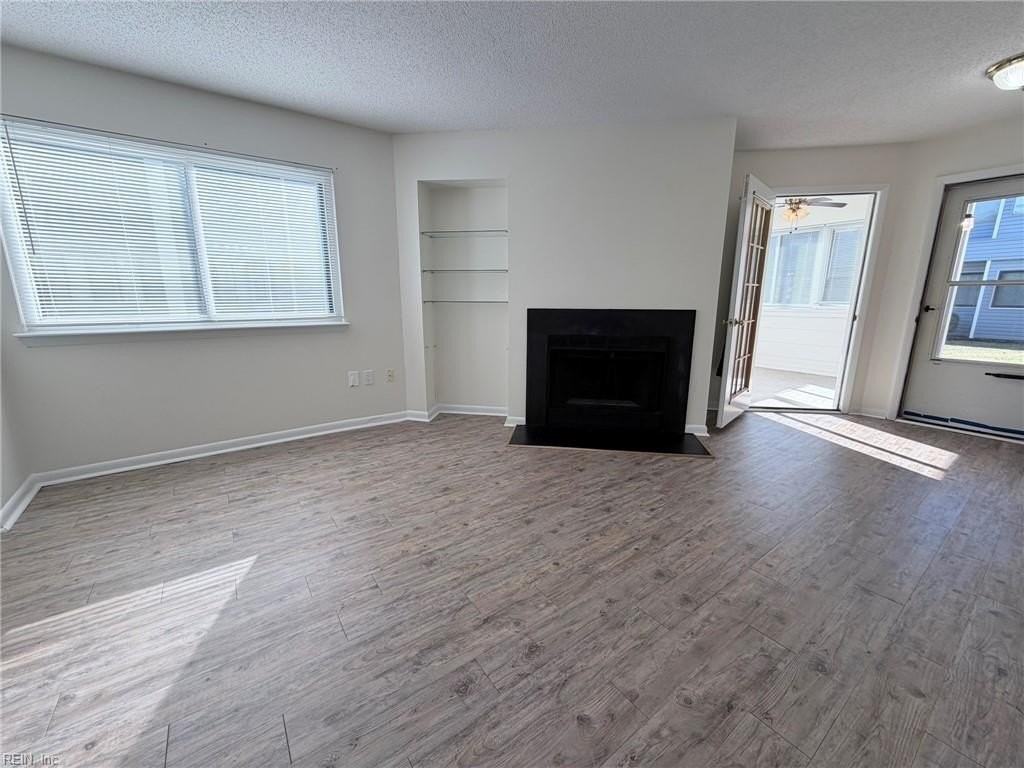 528 Rivers Reach - Photo 7 of 25