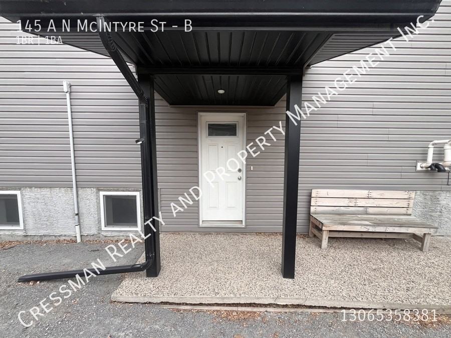 145 N McIntyre St - Photo 2 of 6