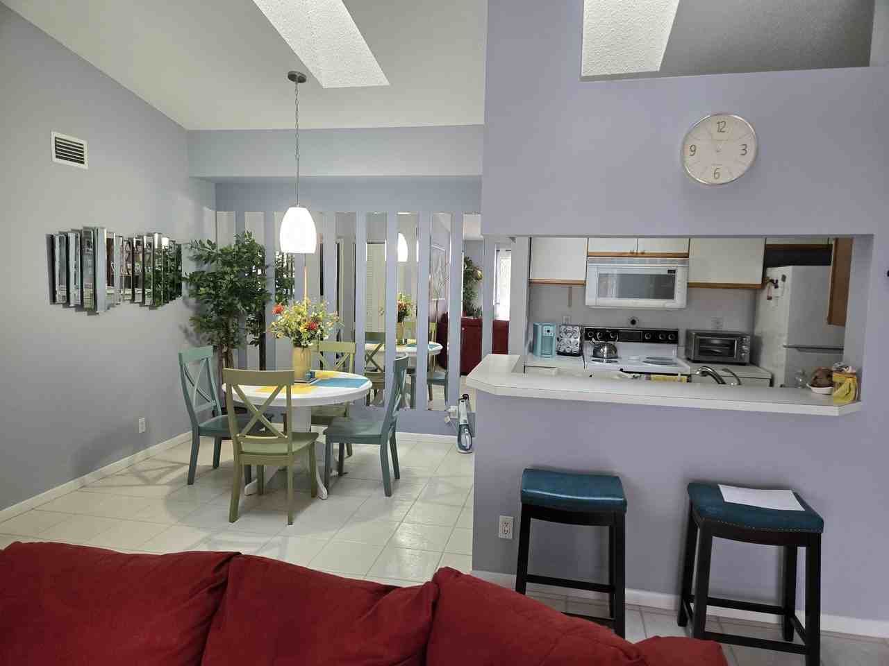 2516 Se Anchorage Cv #A3 - Photo 2 of 25