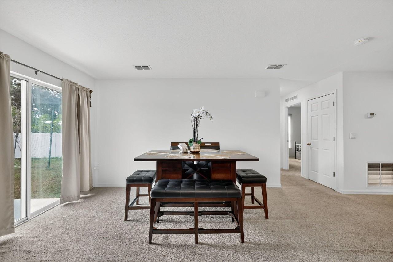 644 Sw Hoffenberg Ave - Photo 6 of 37