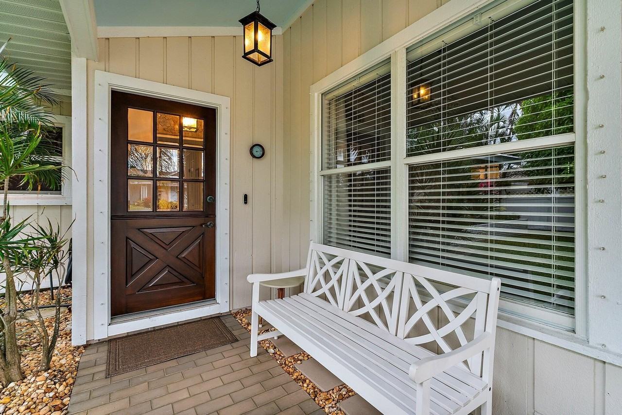 460 Sunrise Way - Photo 5 of 50