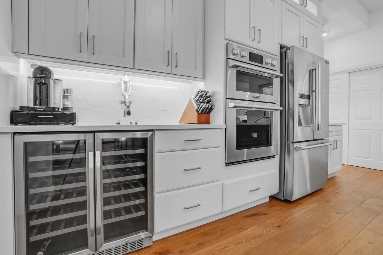 8951 Se Marina Bay Dr - Photo 5 of 50