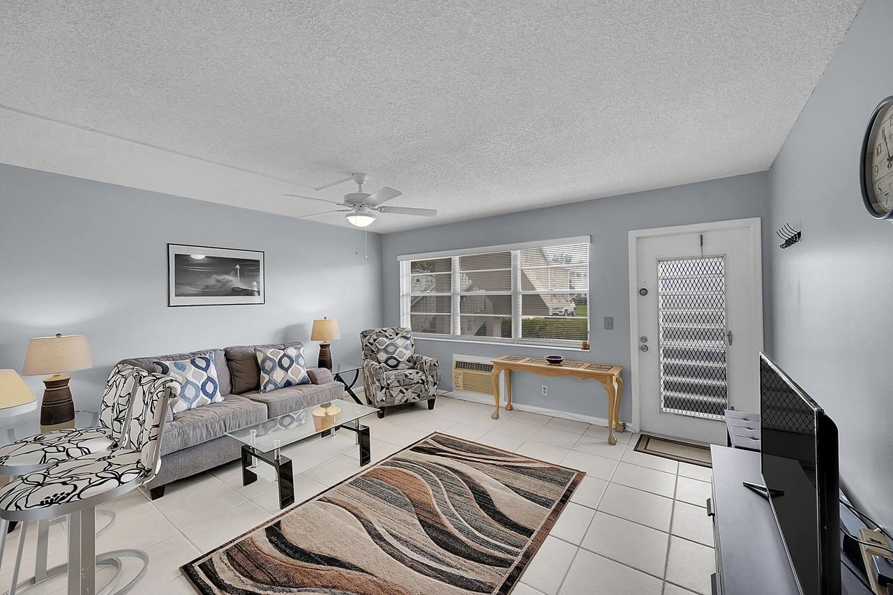 371 Durham L - Photo 6 of 27