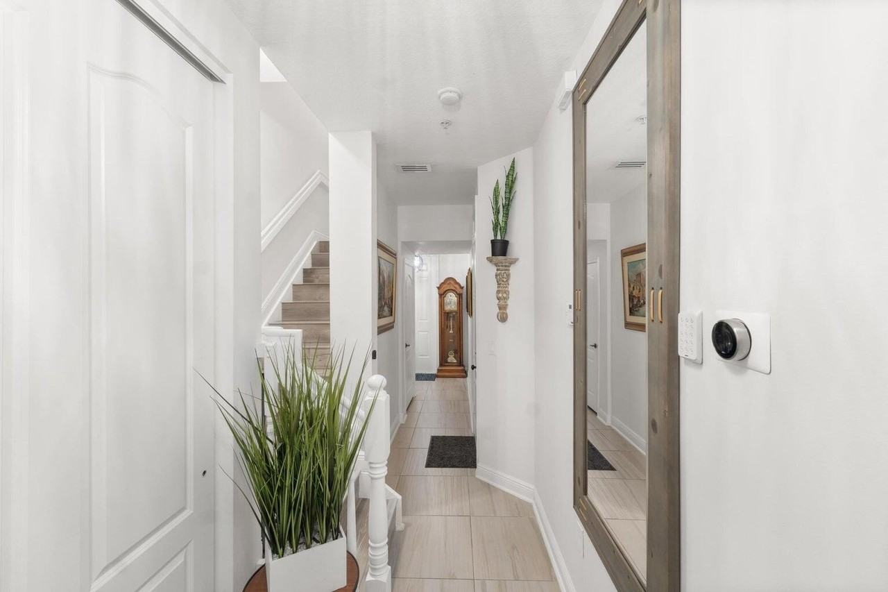 3643 Nw 5th Ter - Photo 3 of 28