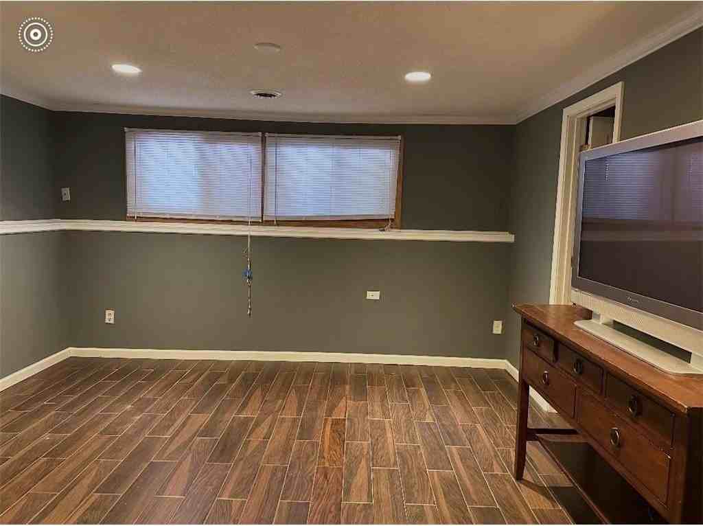 1657 Helena Rd N - Photo 7 of 16