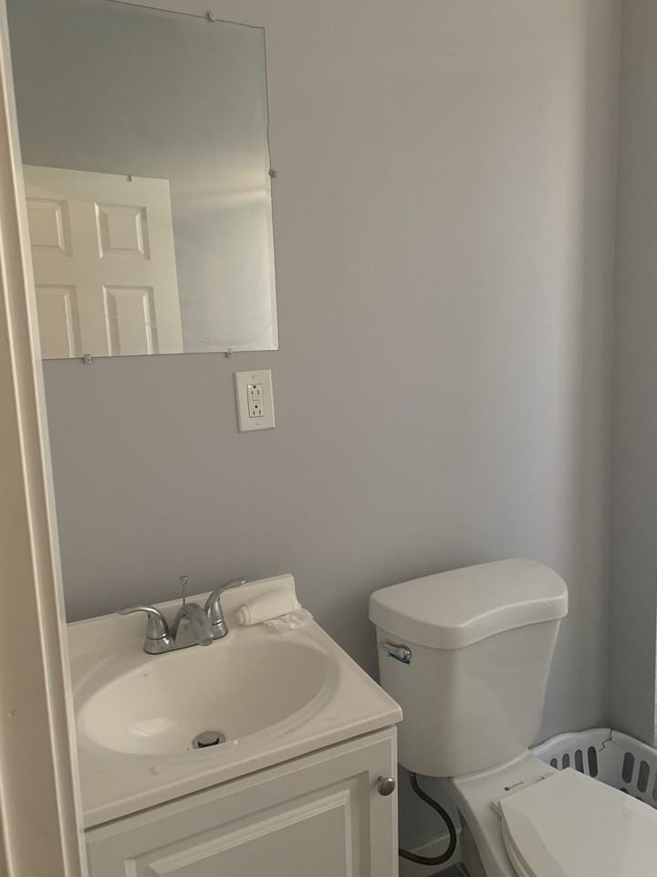 110 E 24th St ##2 - Photo 2 of 7