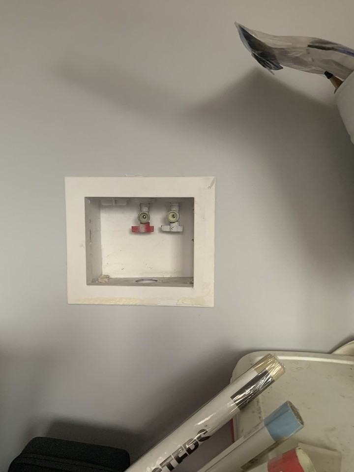 110 E 24th St ##2 - Photo 4 of 7