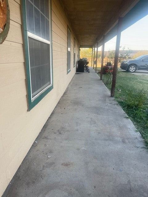 202 Blue Bell Ct - Photo 2 of 19