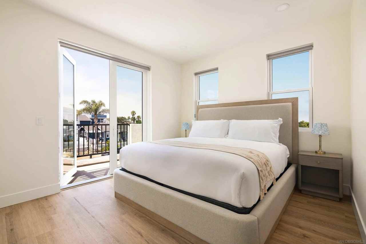 4614 Cape May Ave - Photo 4 of 27