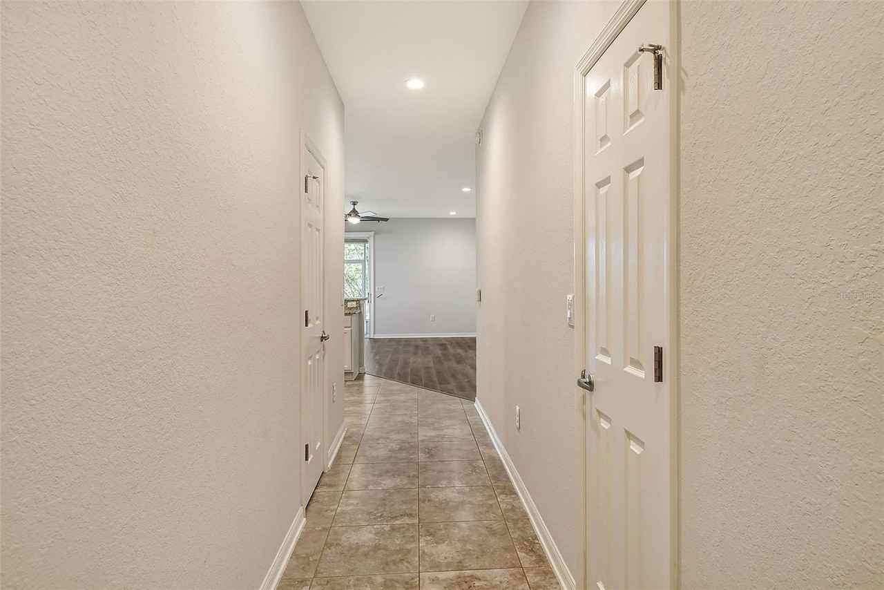 1262 Grantham Dr - Photo 2 of 46