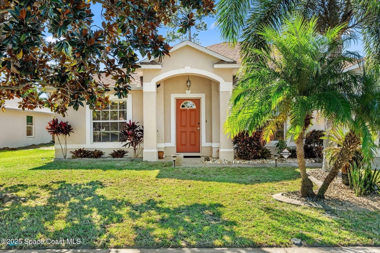 1015 Homewood Ave - Photo 3 of 33