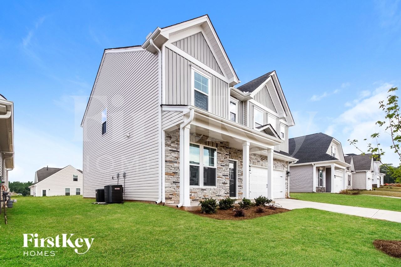 3 Ramblehurst Rd - Photo 2 of 16