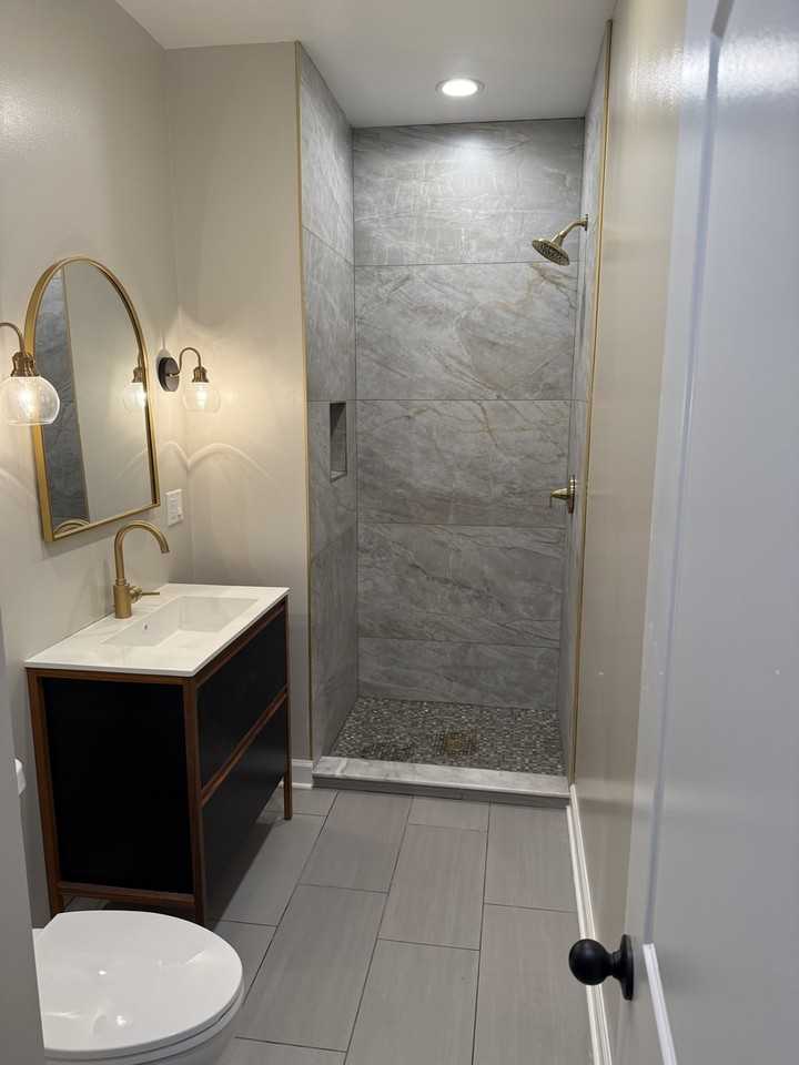 912 N Ashland Ave ##1a - Photo 5 of 13