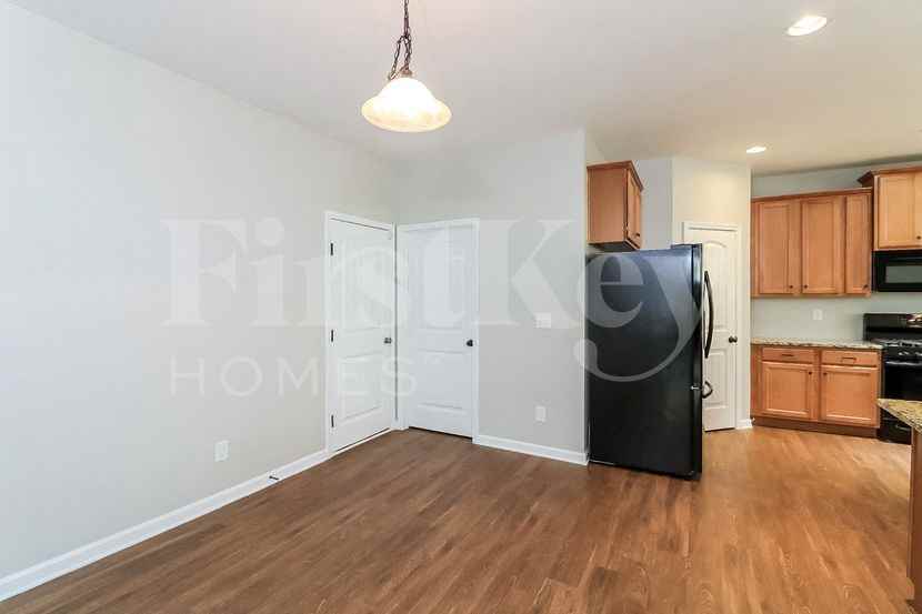 405 Trail Finders Way - Photo 5 of 15