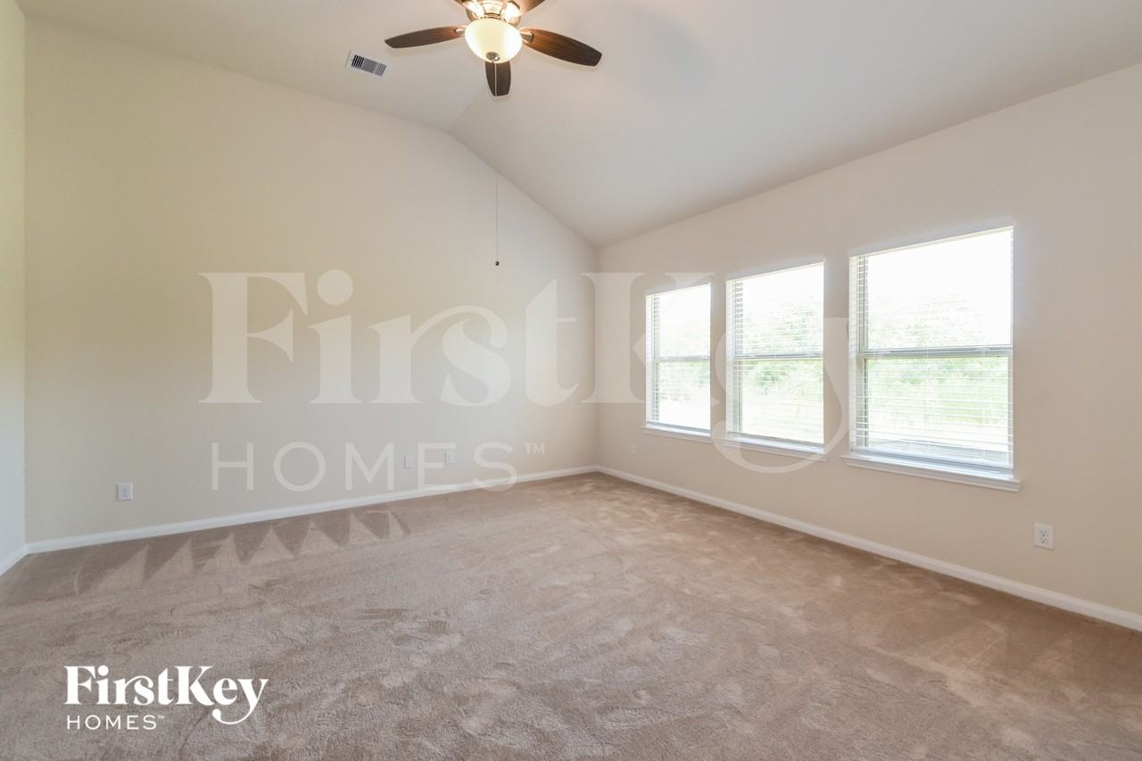 6459 Blimp Base Rd - Photo 2 of 15