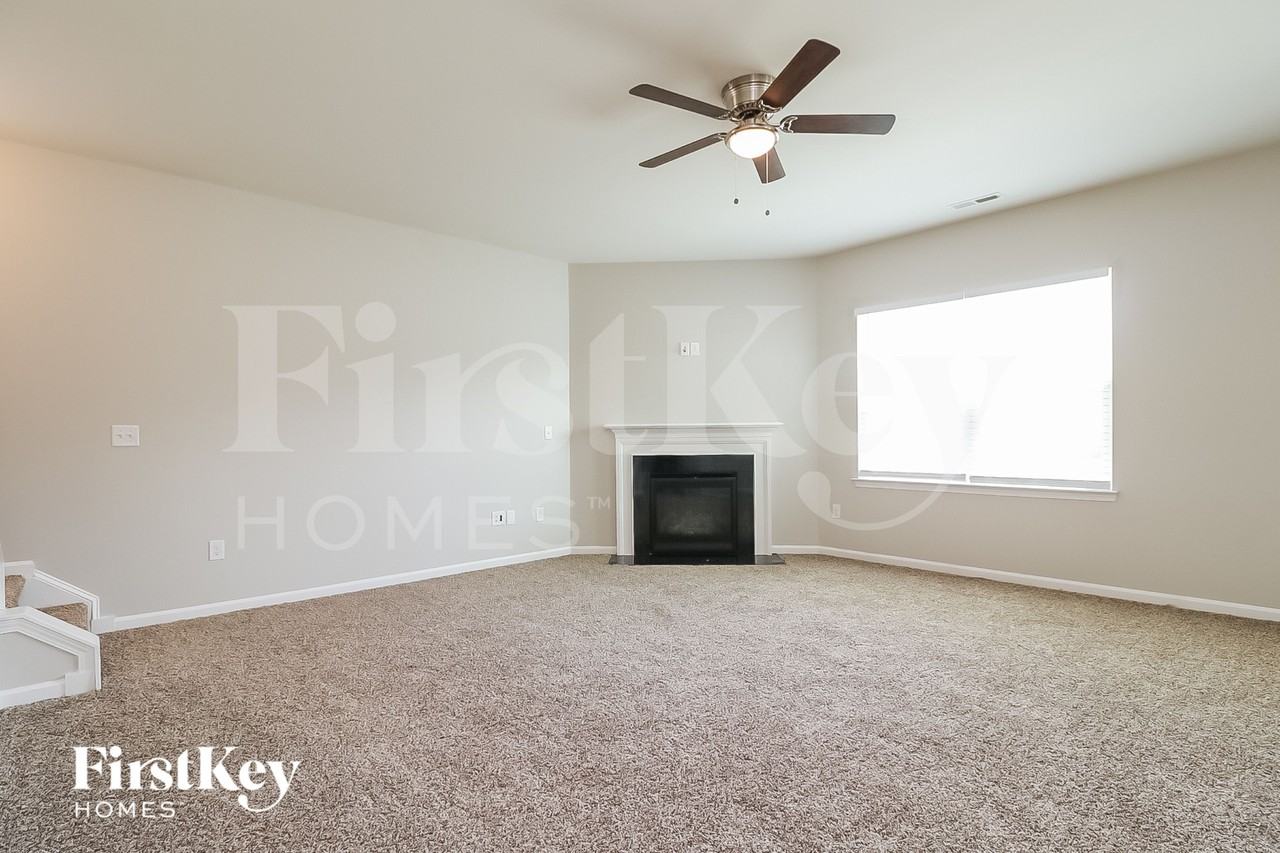 43 S Great White Way - Photo 4 of 15