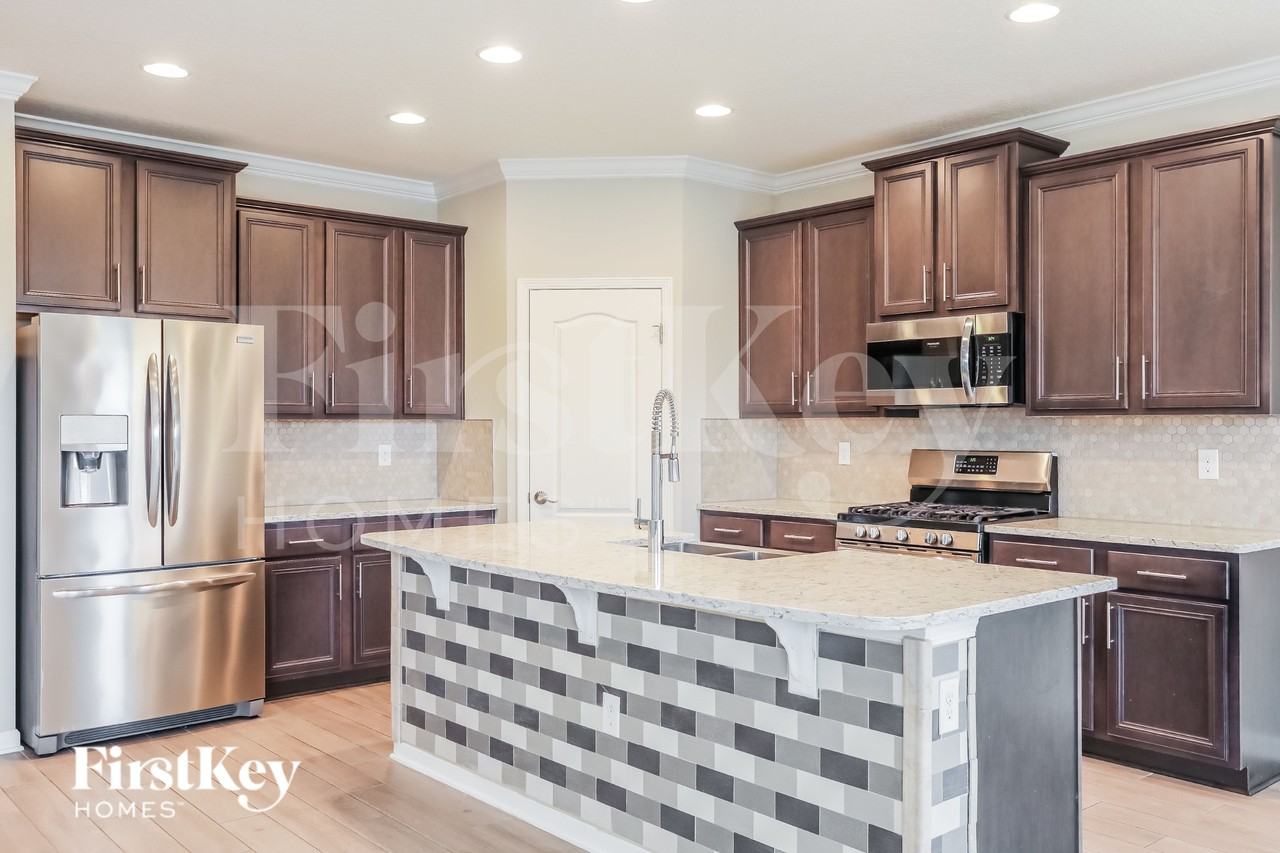 3999 Heatherbrook Pl - Photo 5 of 16