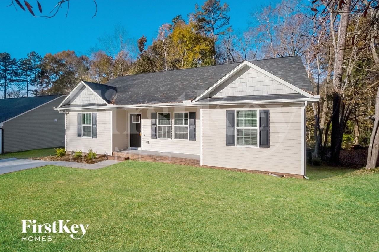 628 E Ketchie St - Photo 2 of 15