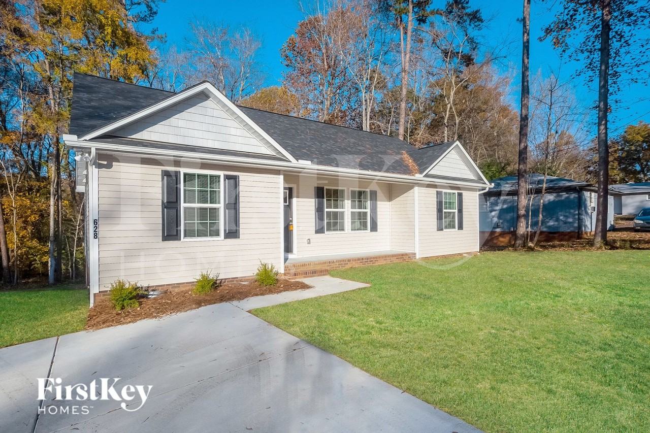 628 E Ketchie St - Photo 3 of 15