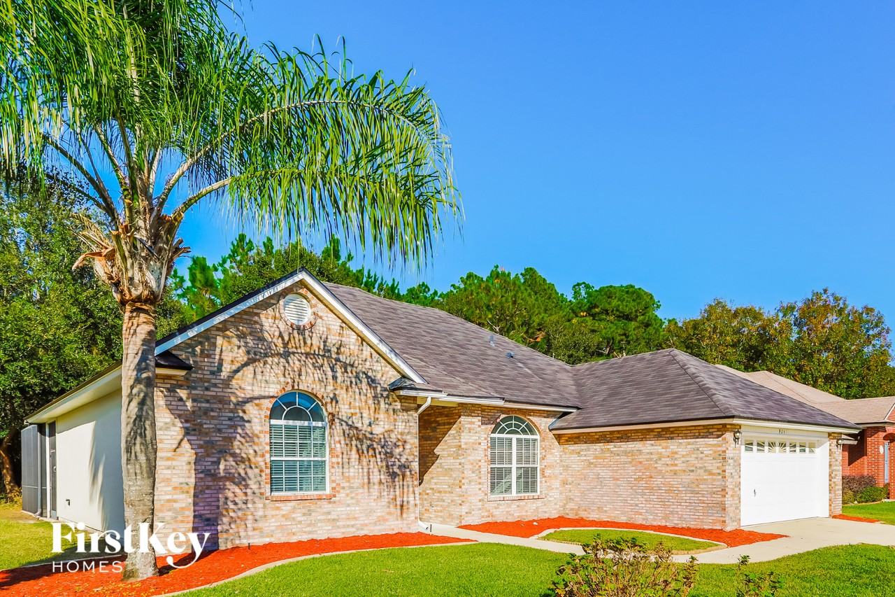 9241 Hawks Run Ln - Photo 3 of 15