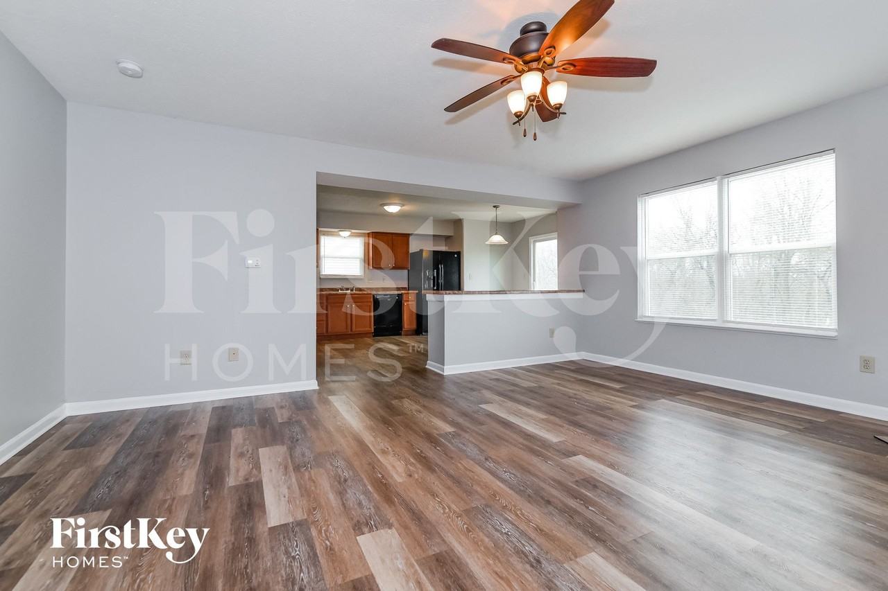 3638 Miesha Dr - Photo 4 of 15