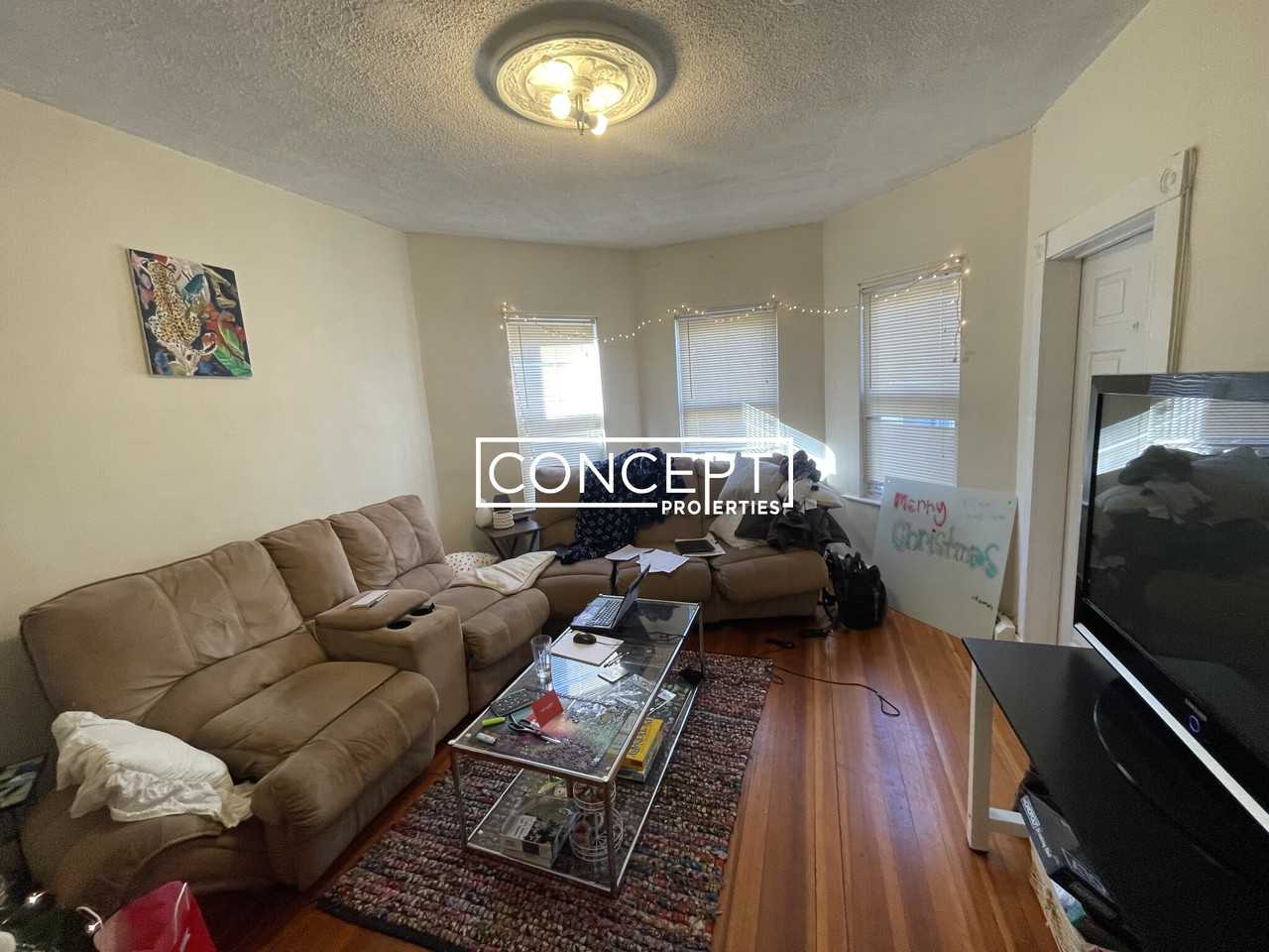 34A Darling St #3 - Photo 2 of 11