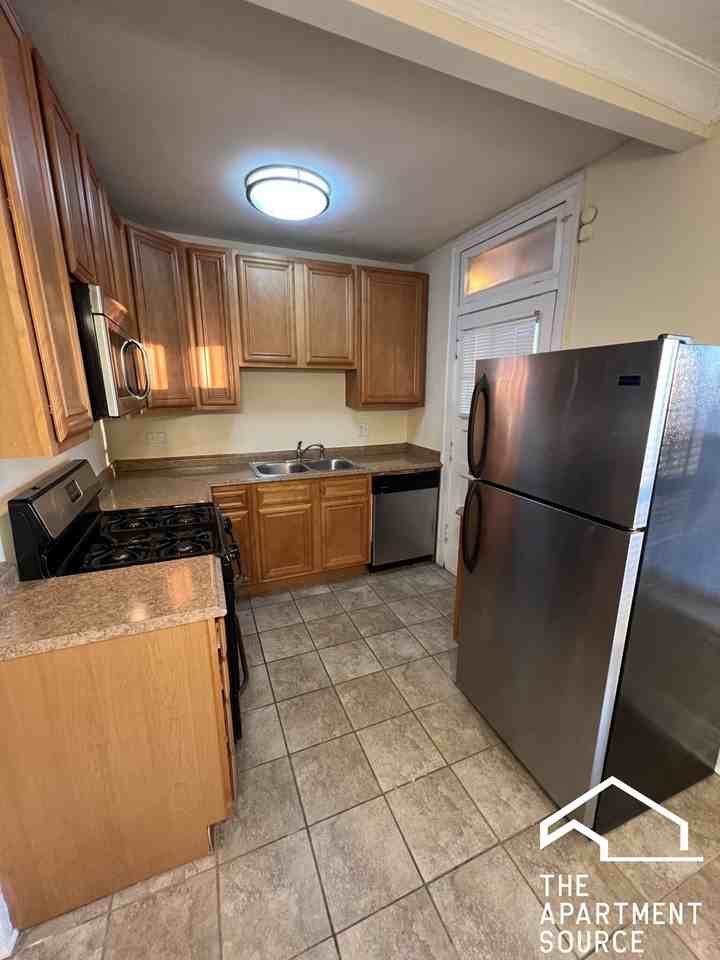 7212 Jackson Blvd #2E - Photo 2 of 14