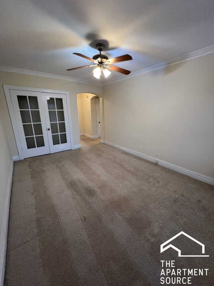 7212 Jackson Blvd #2E - Photo 5 of 14