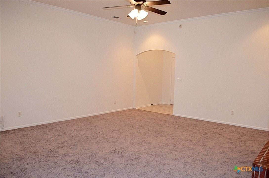 4902 Slate Ct - Photo 7 of 35