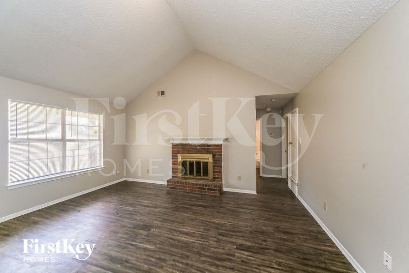 5848 Hickory Shadow Ln - Photo 4 of 15