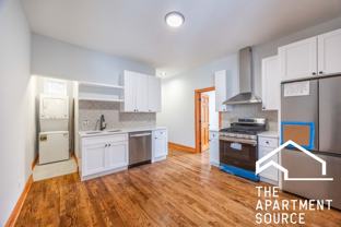 2842 W Augusta Blvd #2E - Photo 1 of 1