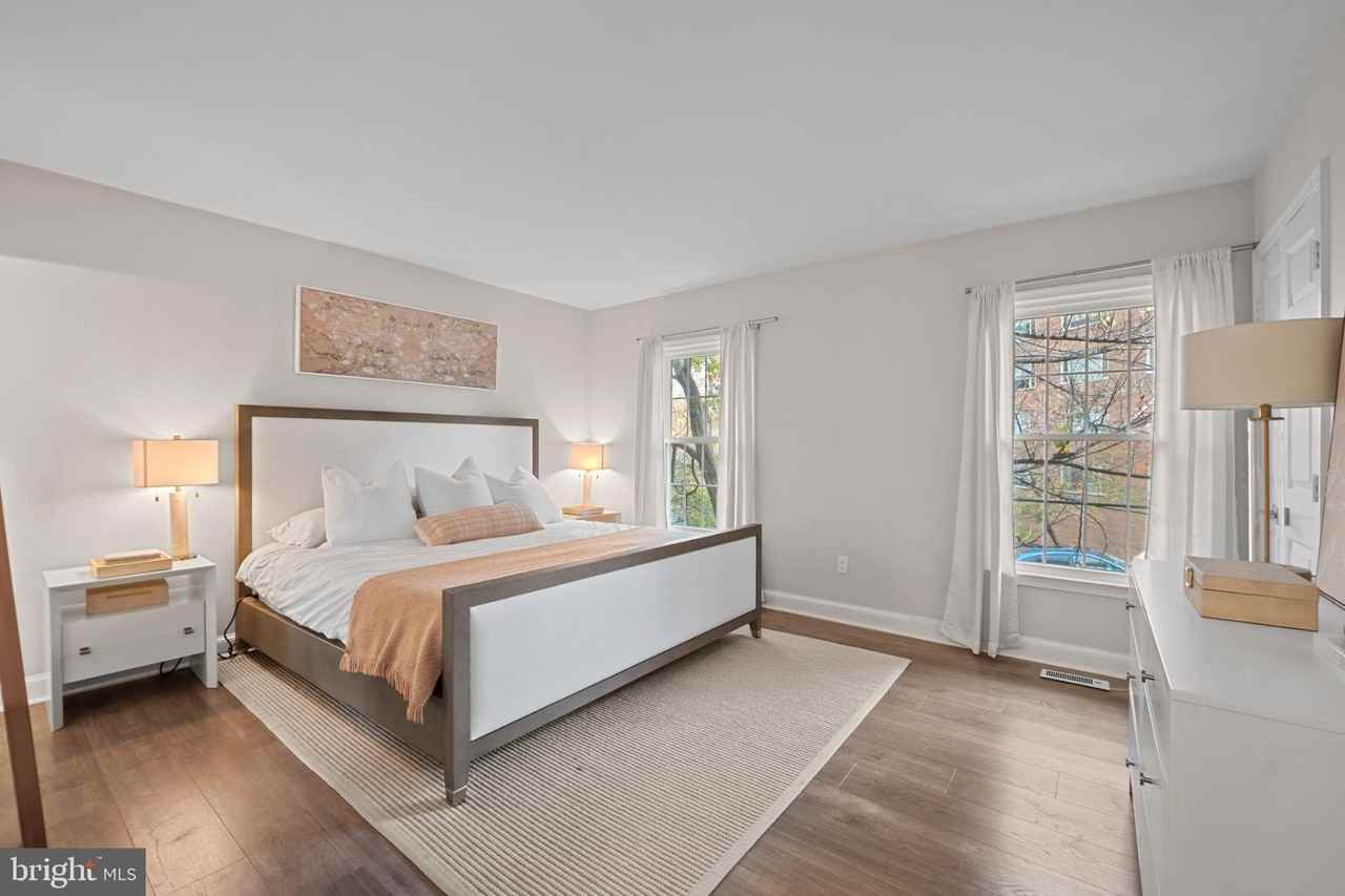 4311 Massachusetts Ave Nw - Photo 6 of 30