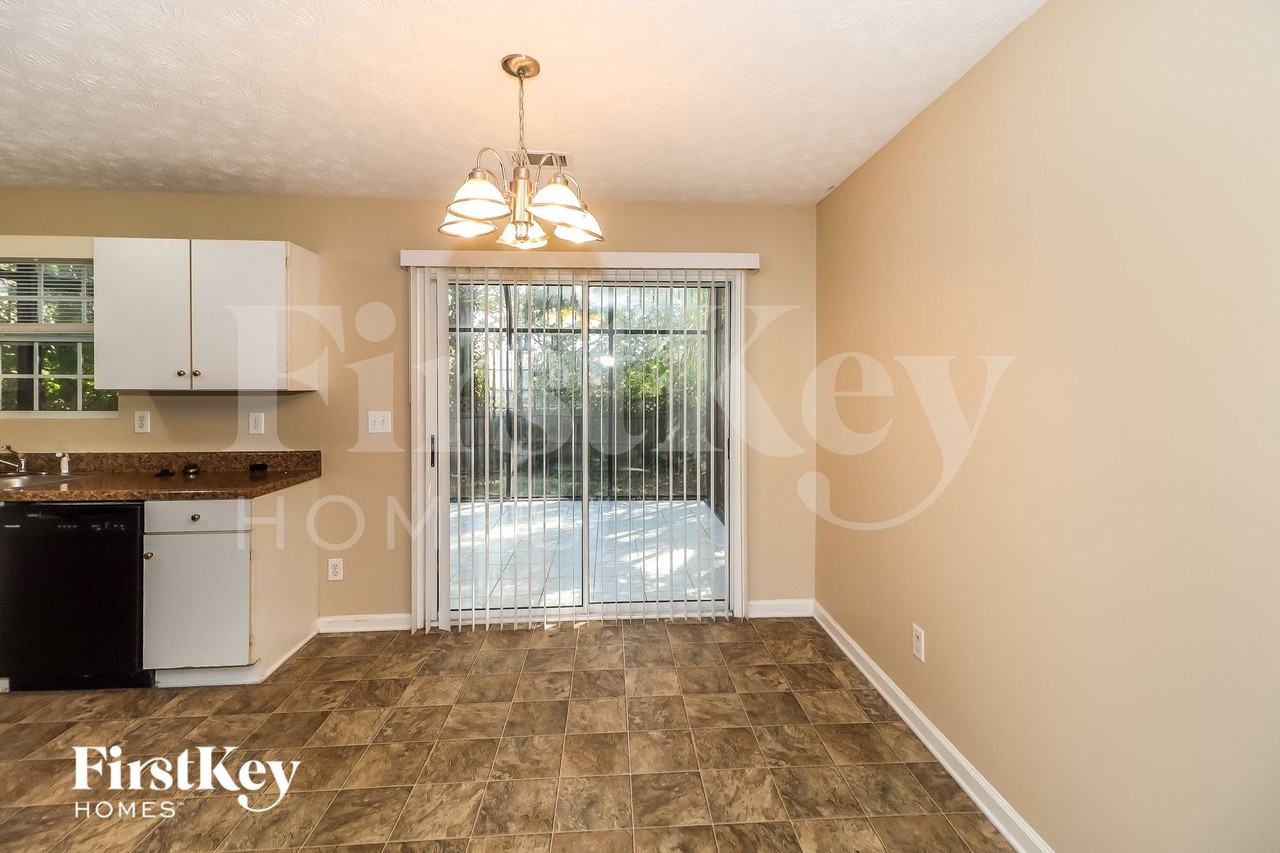 3155 Sentinel Pkwy - Photo 4 of 15