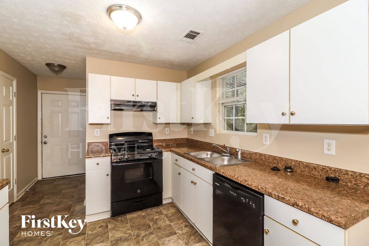 3155 Sentinel Pkwy - Photo 6 of 15