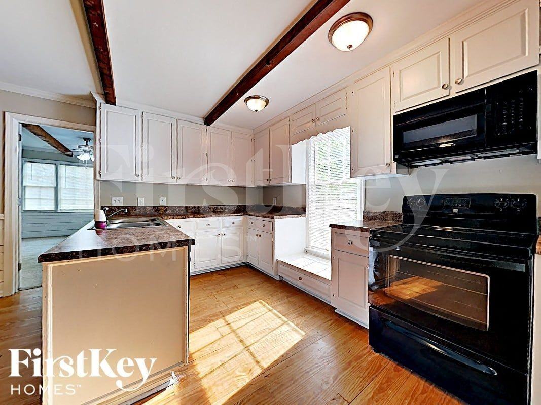 2765 Rock Creek Dr Sw - Photo 6 of 18