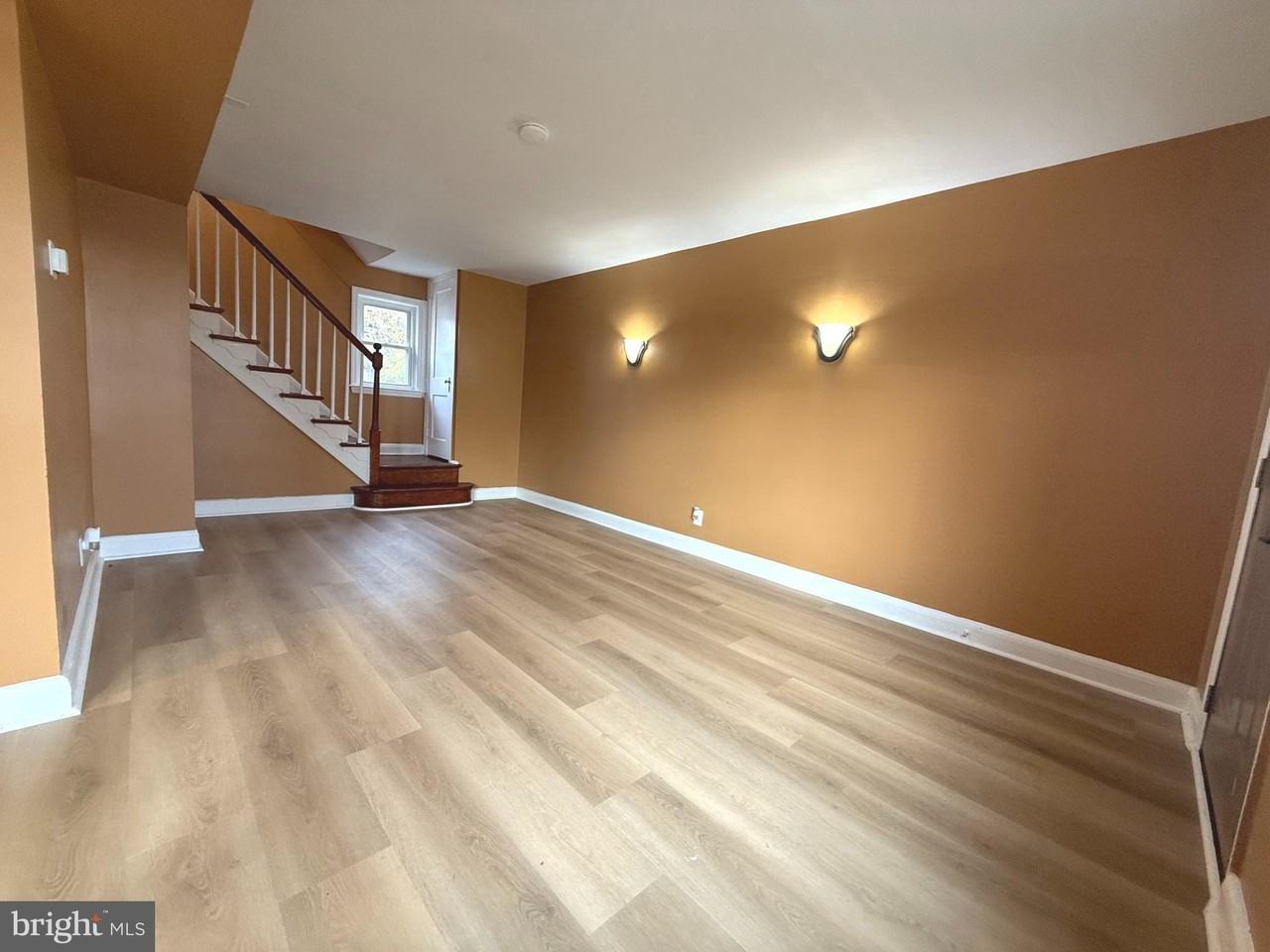 804 Radnor Ave - Photo 4 of 44