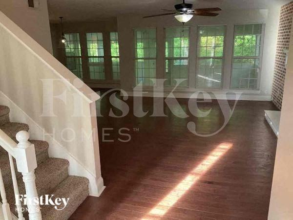 2522 Halcyon Way - Photo 3 of 10