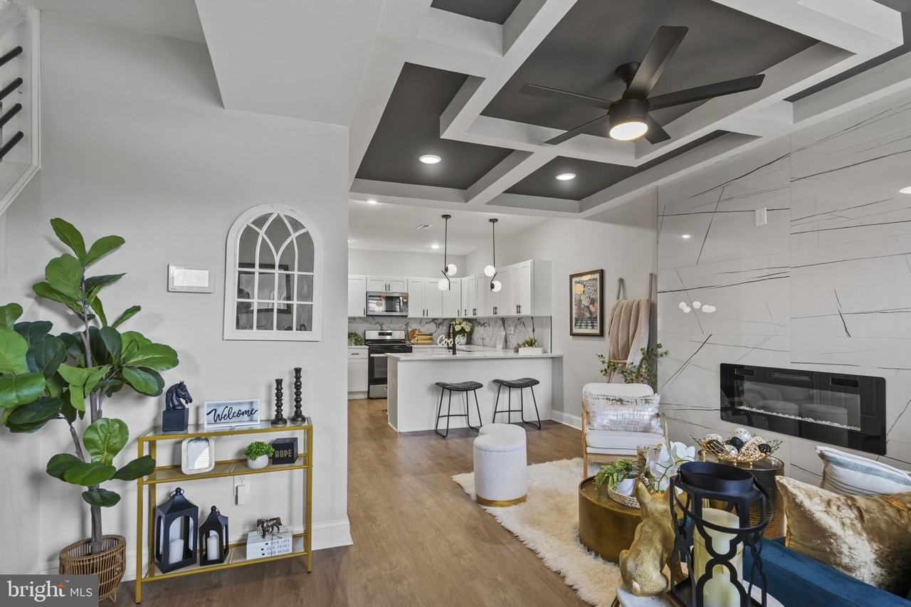 4433 Pall Mall Rd - Photo 3 of 30