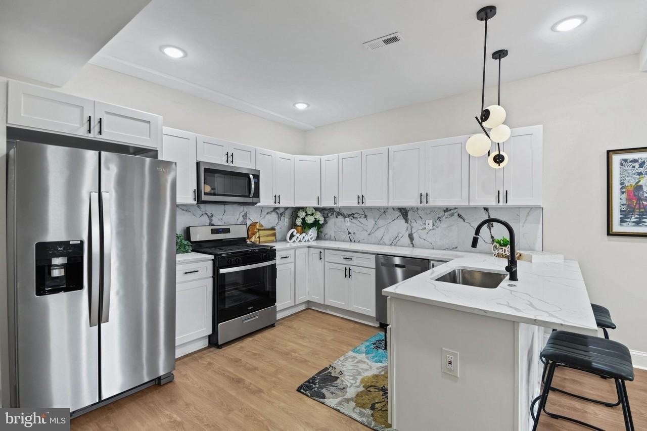 4433 Pall Mall Rd - Photo 5 of 30