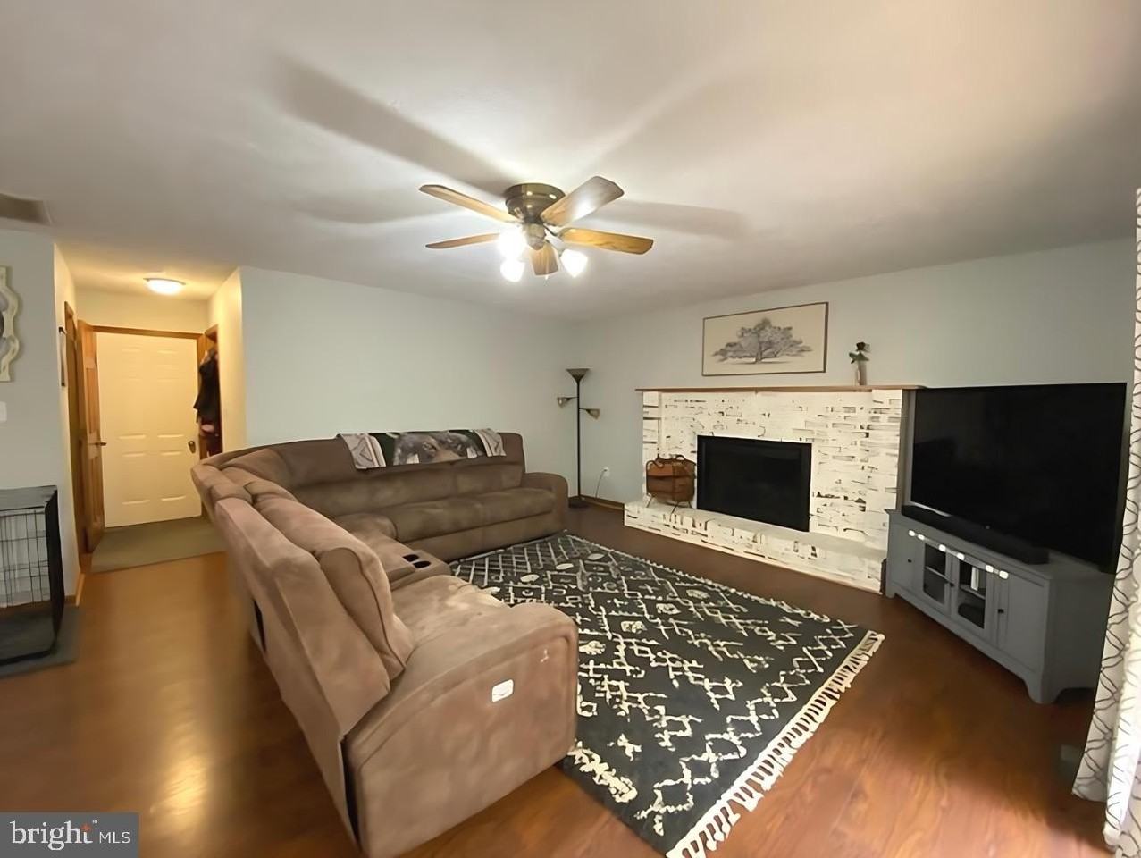 8624 Valley Dr - Photo 6 of 25