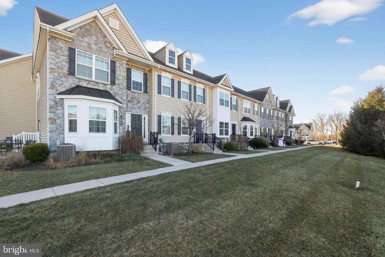 3669 Jacob Stout Rd Unit 8 #8 - Photo 2 of 34