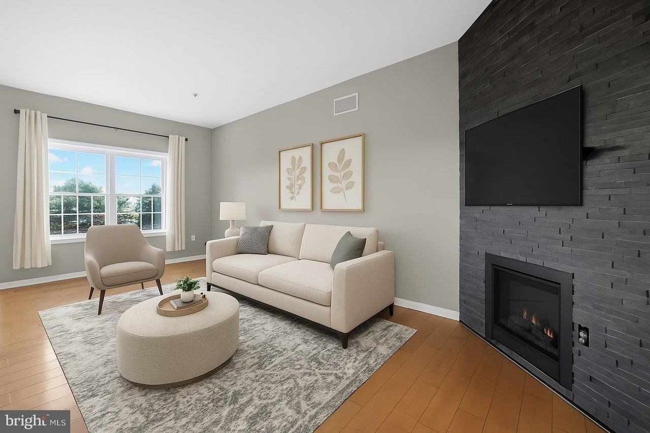 3669 Jacob Stout Rd Unit 8 #8 - Photo 4 of 34