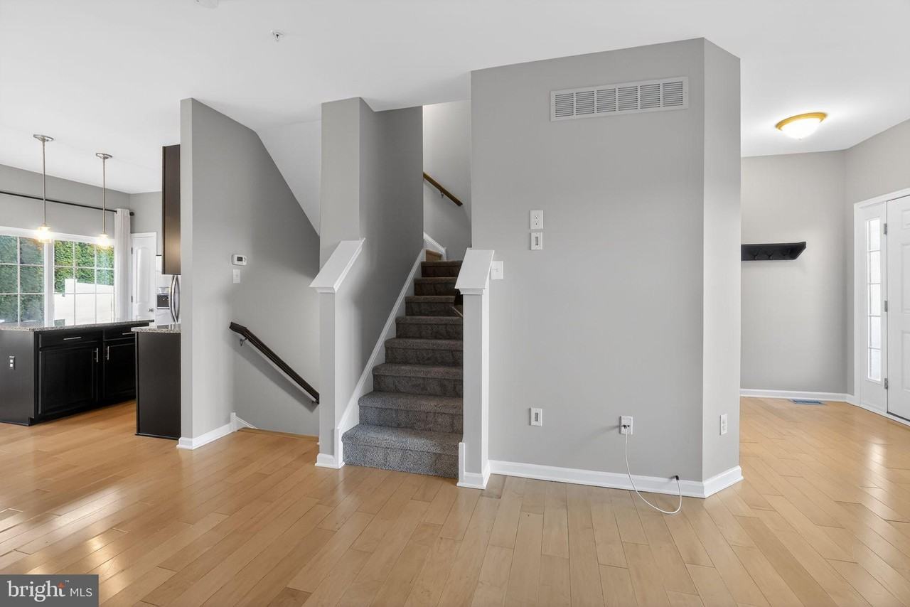 3669 Jacob Stout Rd Unit 8 #8 - Photo 6 of 34