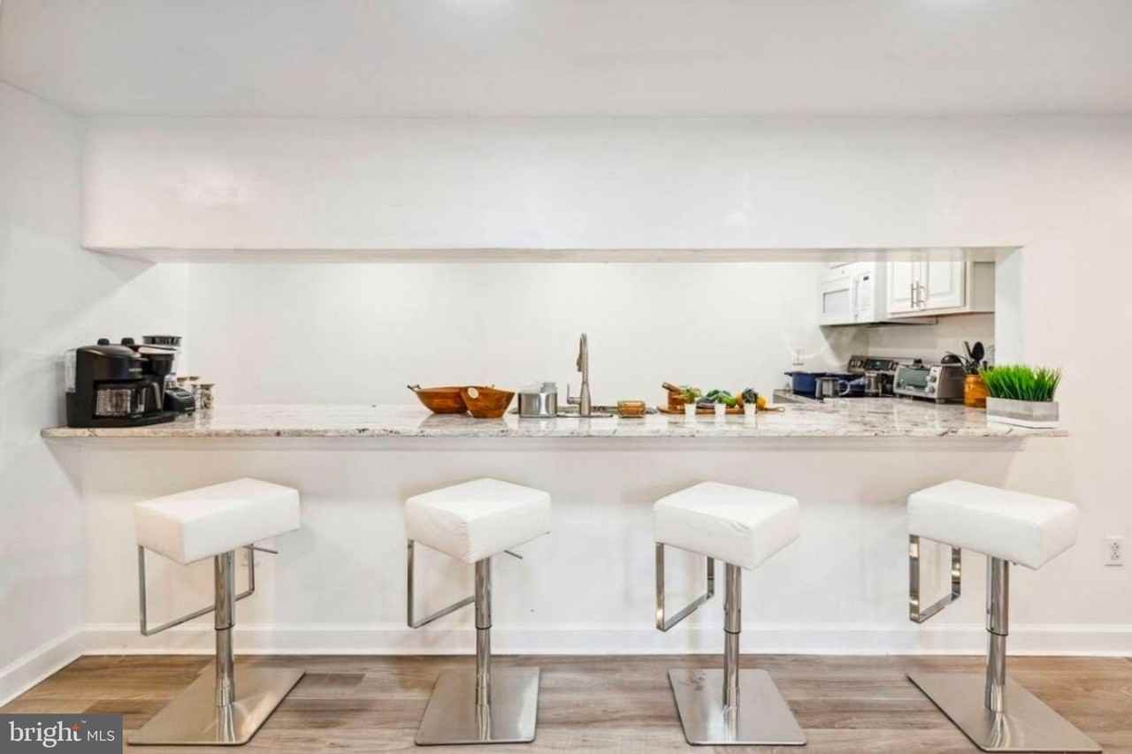 311 Old Rodgers Rd - Photo 4 of 9