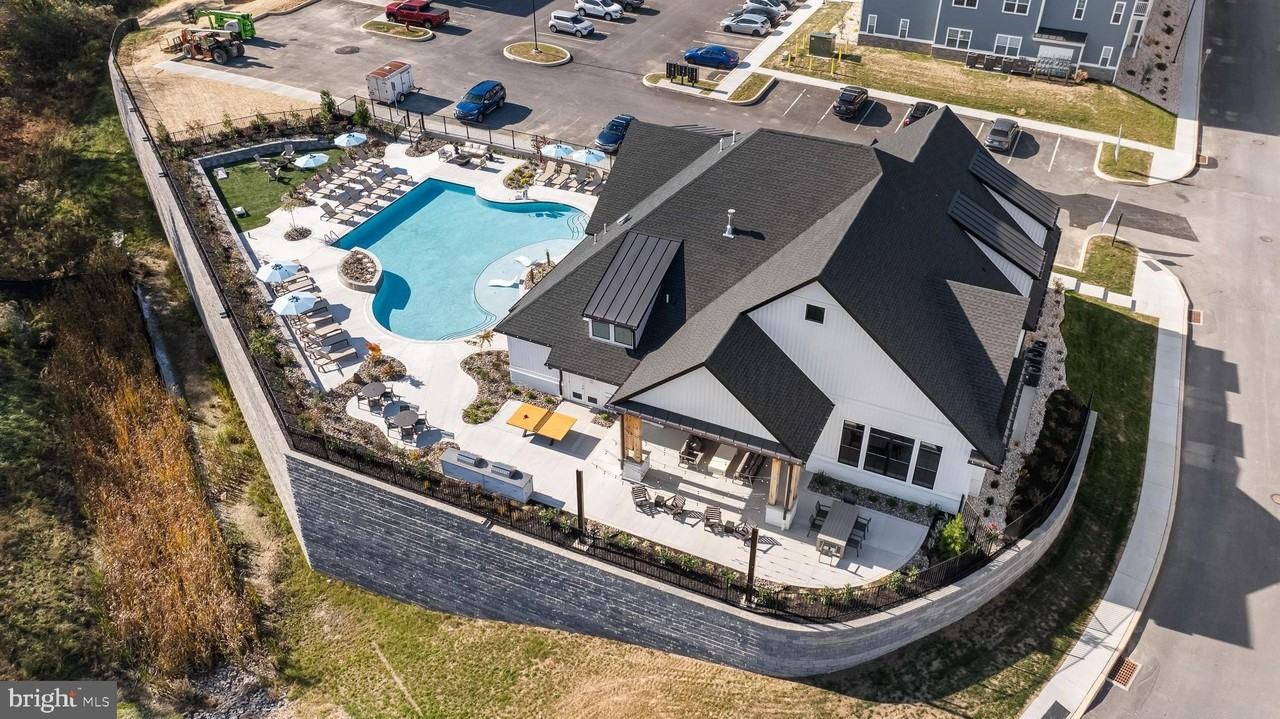 2020 Sienna Ct - Photo 3 of 29