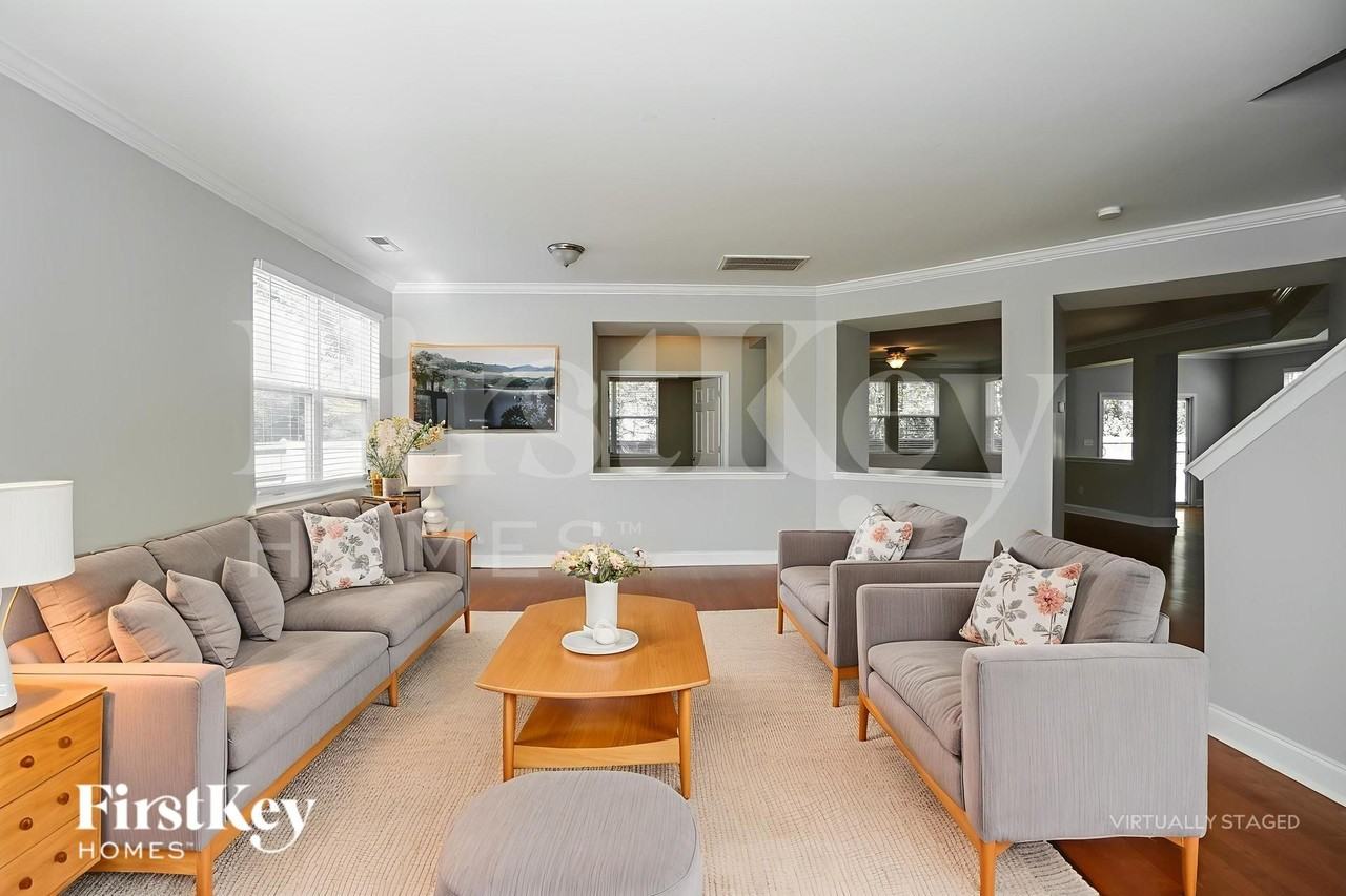 123 Salt Meadow Ln - Photo 4 of 19