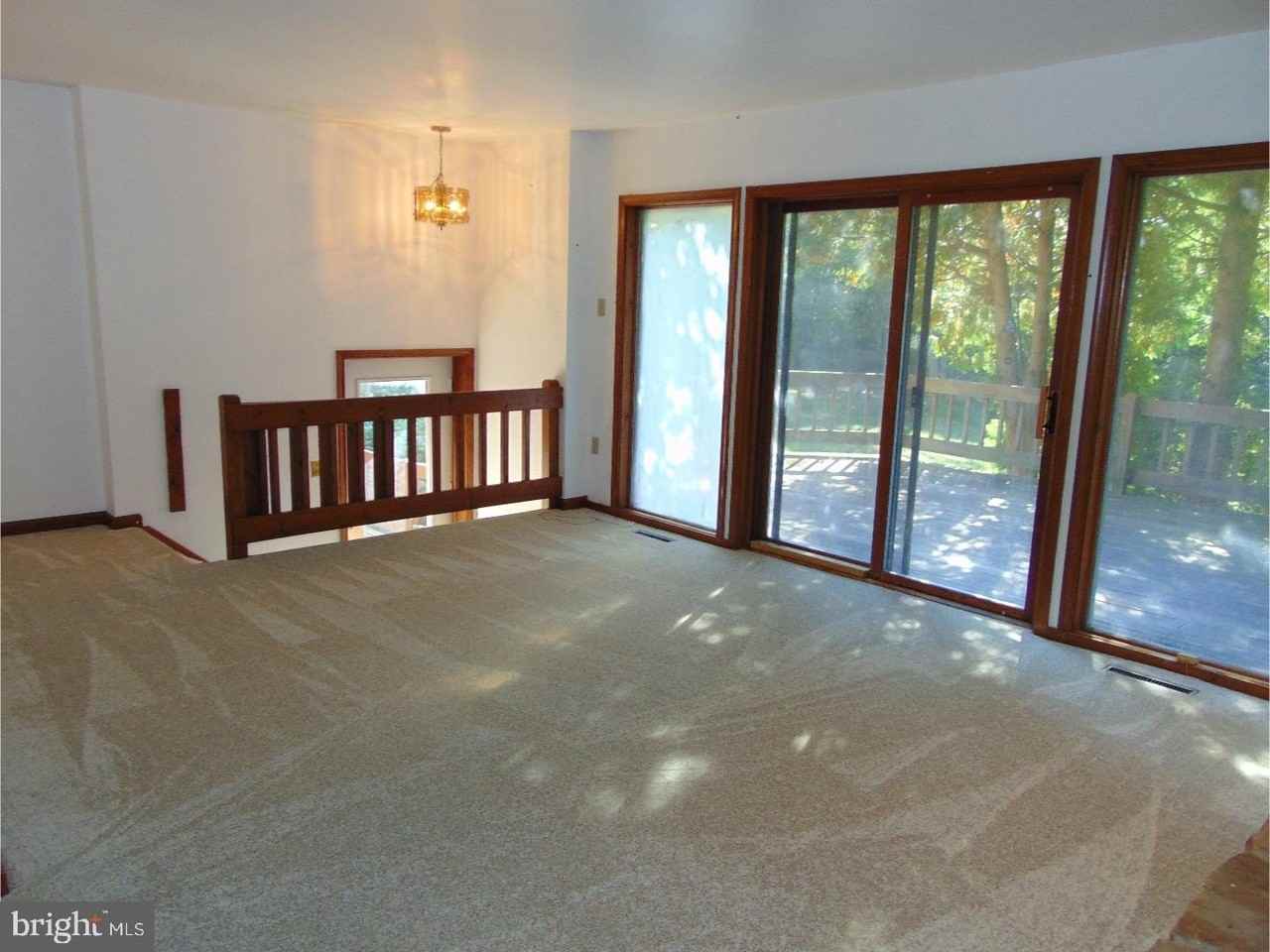 1175 Osborne Rd - Photo 3 of 21