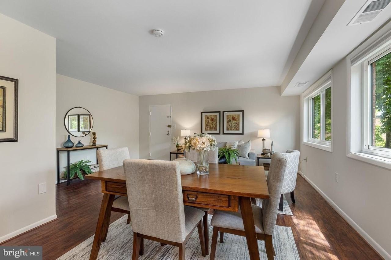 3330 S 28th St Apt 401 #401 - Photo 6 of 21