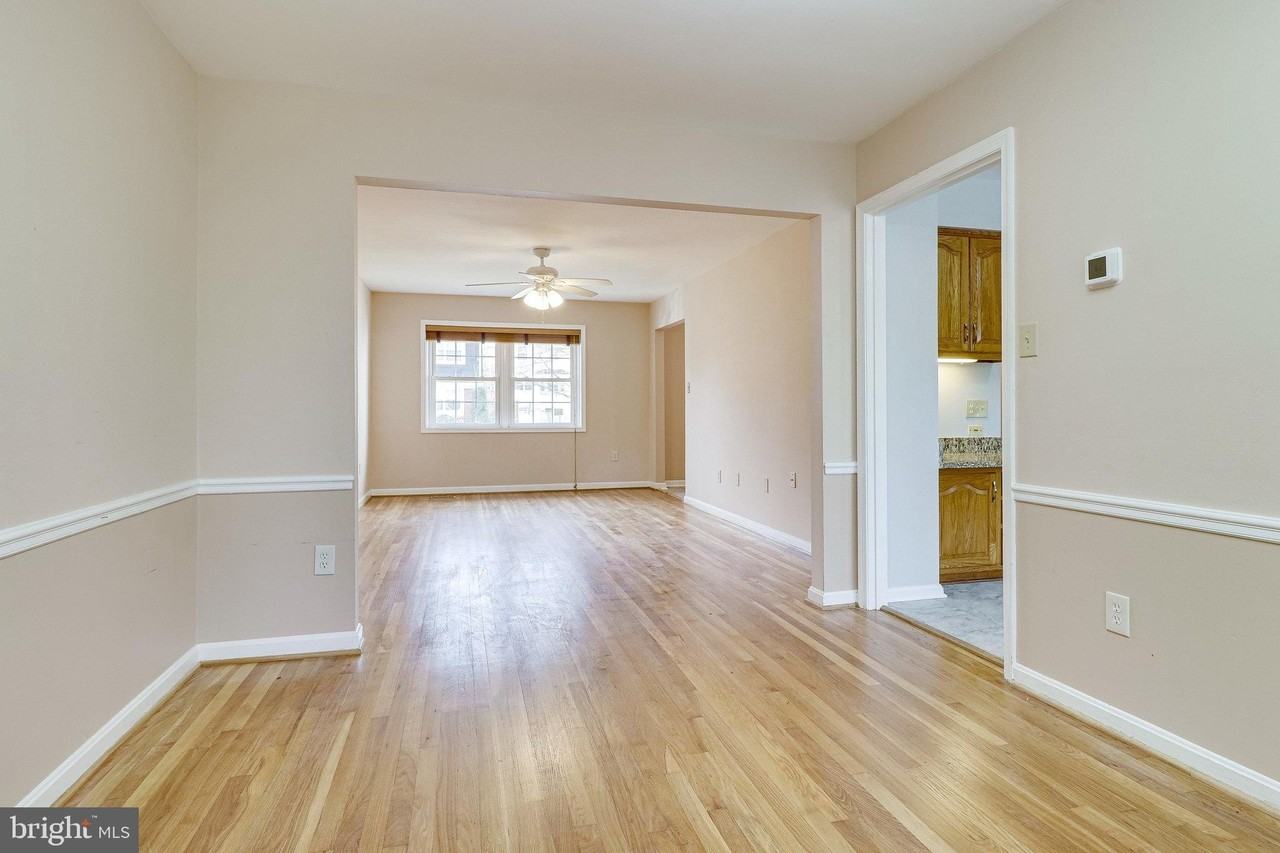 3227 Dunster Ct - Photo 7 of 30